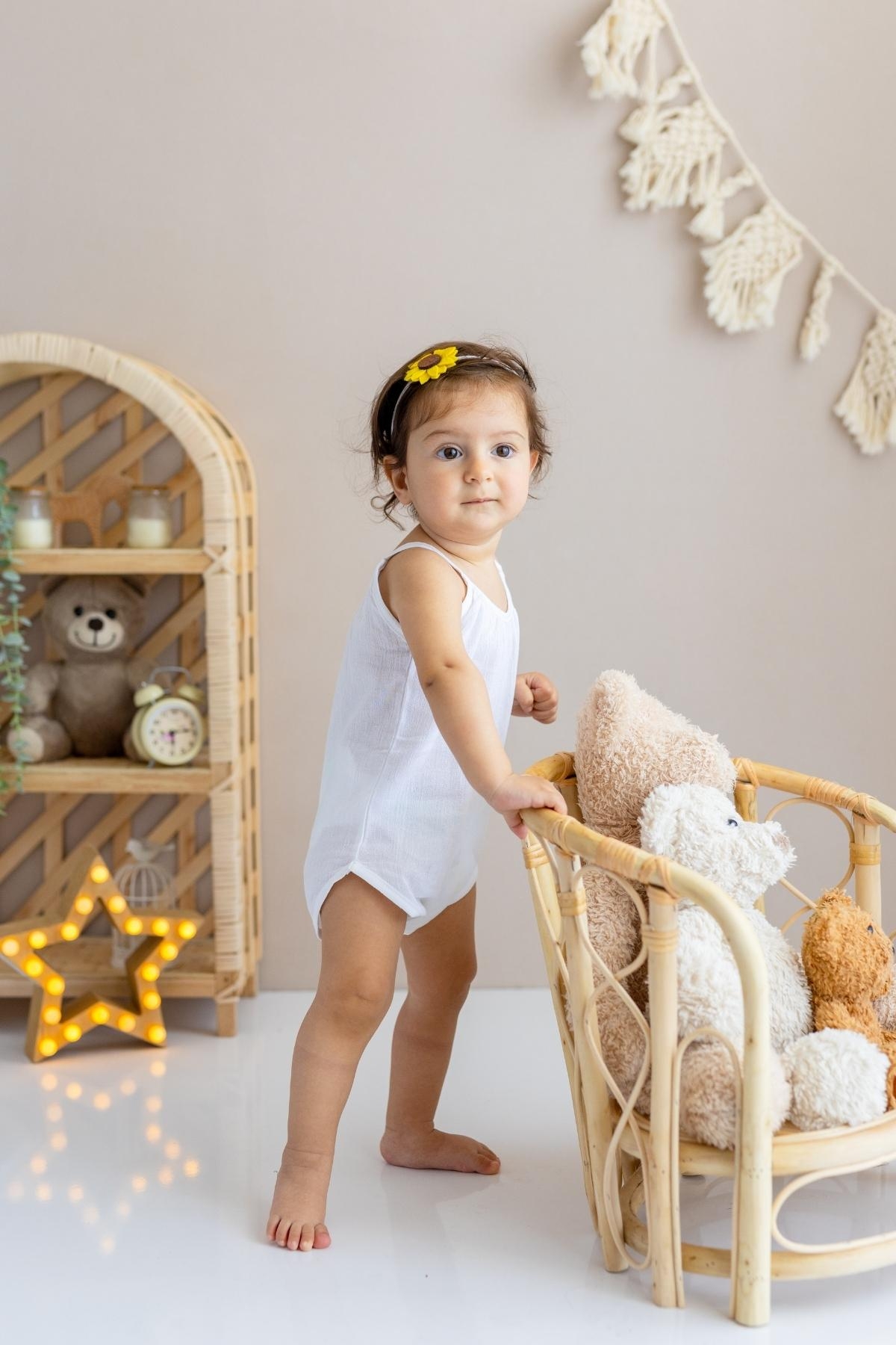Şile Bezi Bebek Beyaz Askılı Büzgü Yakalı Müslin Body