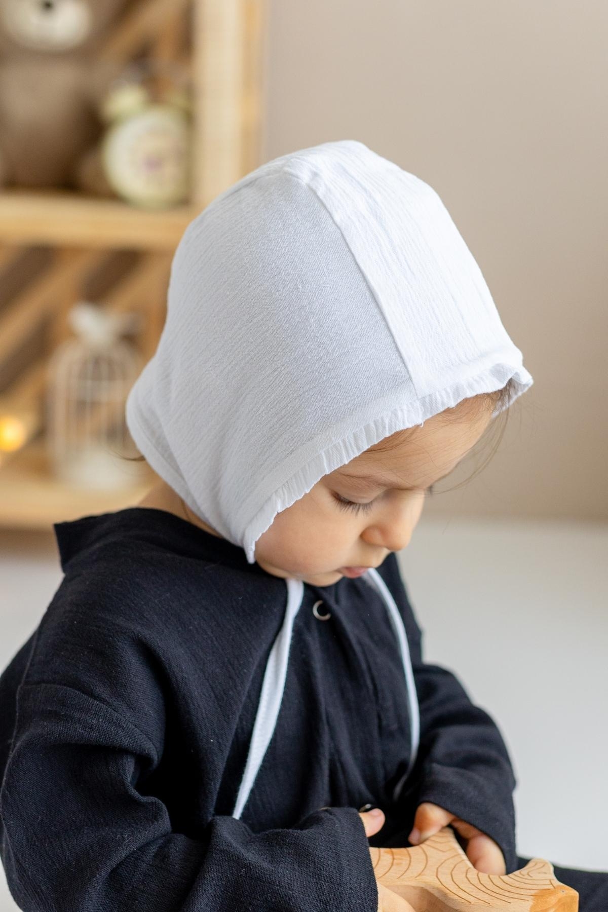 Şile Bezi Bebek Beyaz Bonnet İnce Fırfırlı Müslin Şapka