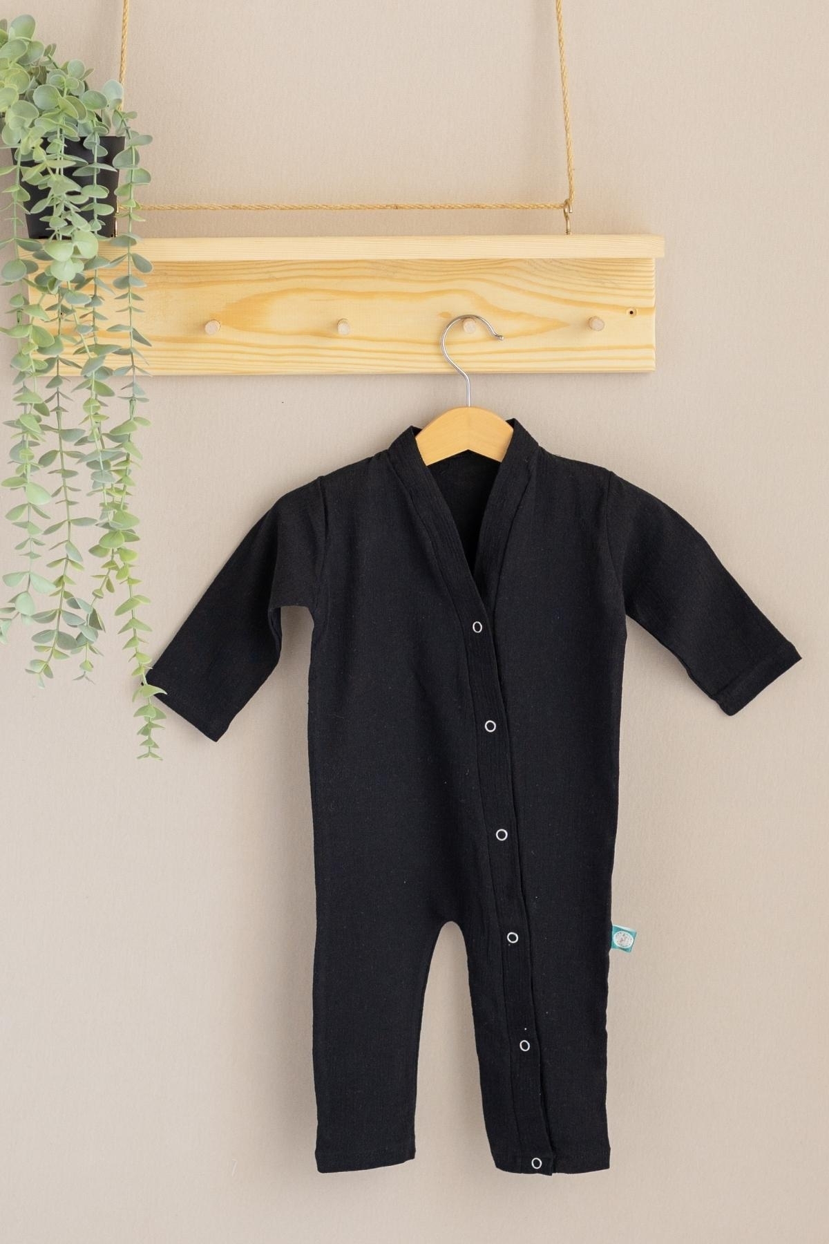 OUTLET 18 - 24 Ay Şile Bezi Bebek Siyah Uzun Kollu Çapraz Müslin Tulum