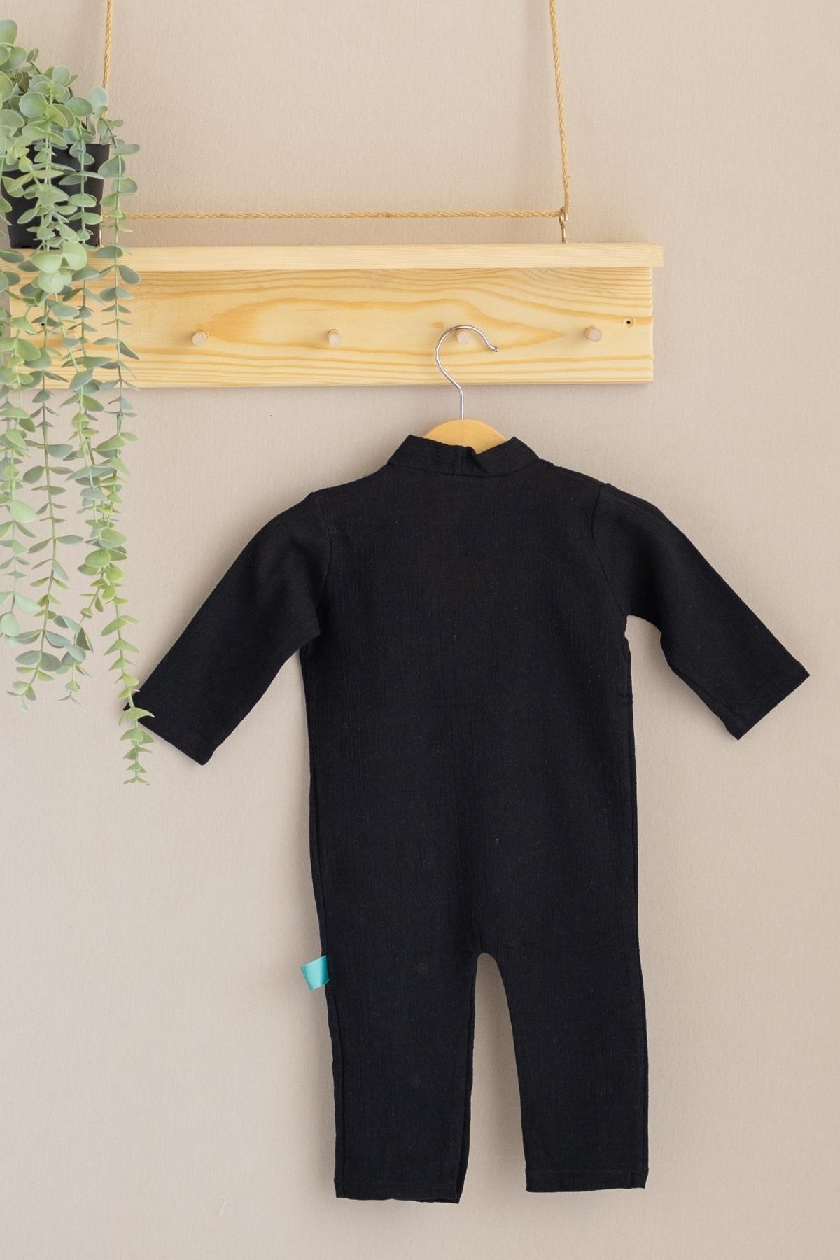 OUTLET 18 - 24 Ay Şile Bezi Bebek Siyah Uzun Kollu Çapraz Müslin Tulum